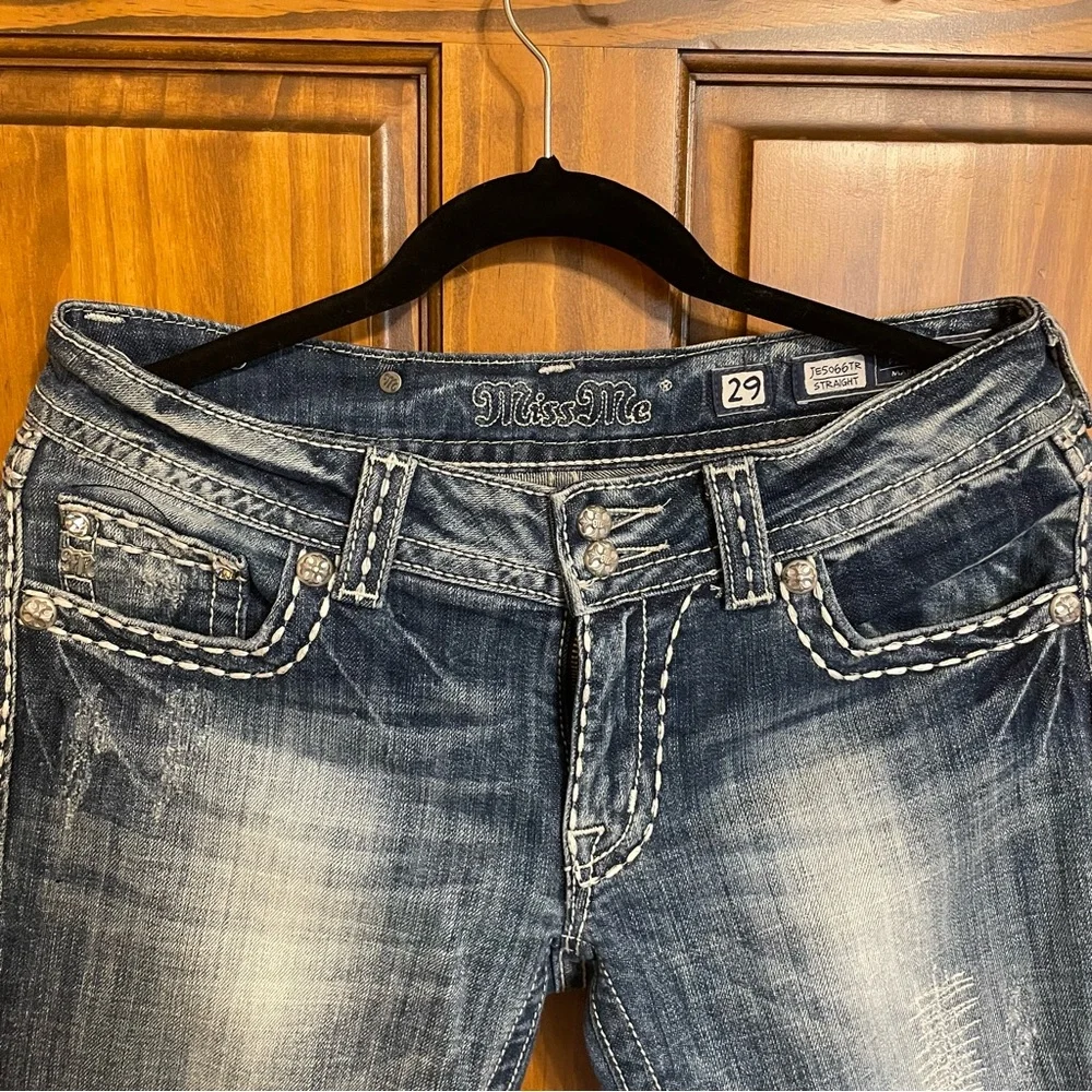 Miss Me Embroidered Straight Leg Jeans - Picture 2 of 6